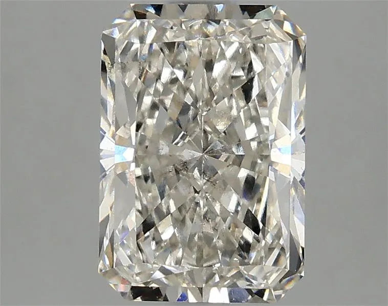 2.14ct Radiant Lab Grown Diamond (Colour H, Clarity SI1, IGI Certified)
