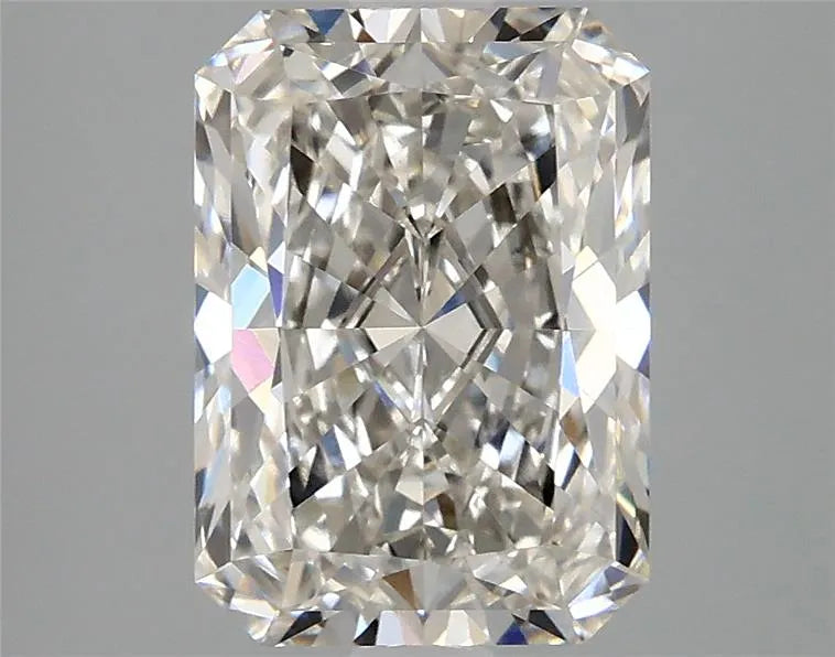 2.77ct Radiant Lab Grown Diamond (Colour H, Clarity VVS2, IGI Certified)
