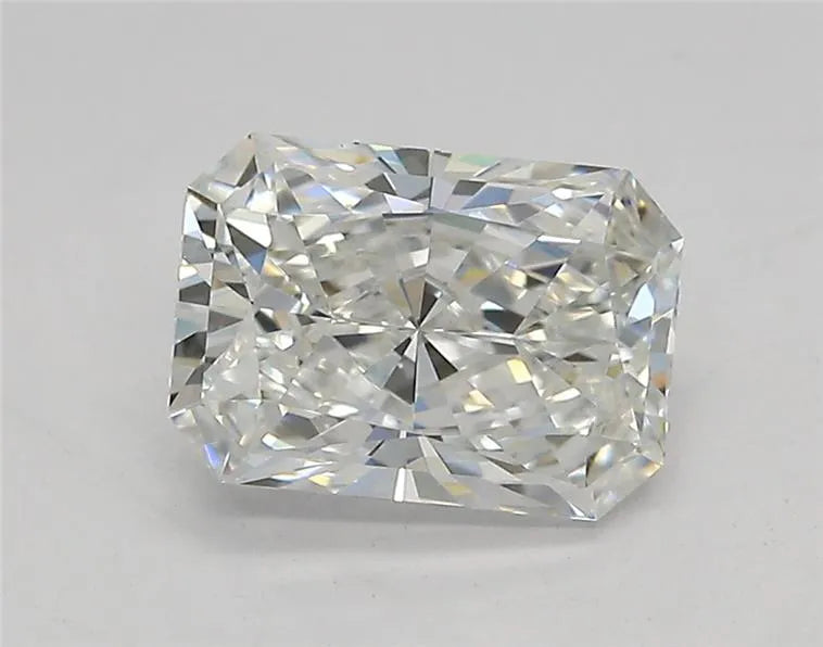 1.23ct Radiant Lab Grown Diamond (Colour E, Clarity VVS1, IGI Certified)
