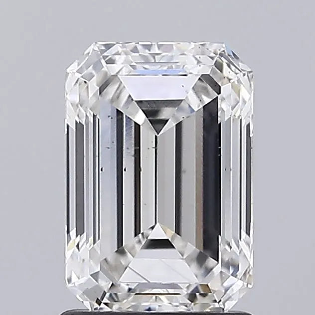 1.73ct Emerald Lab Grown Diamond (Colour G, Clarity SI1, IGI Certified)