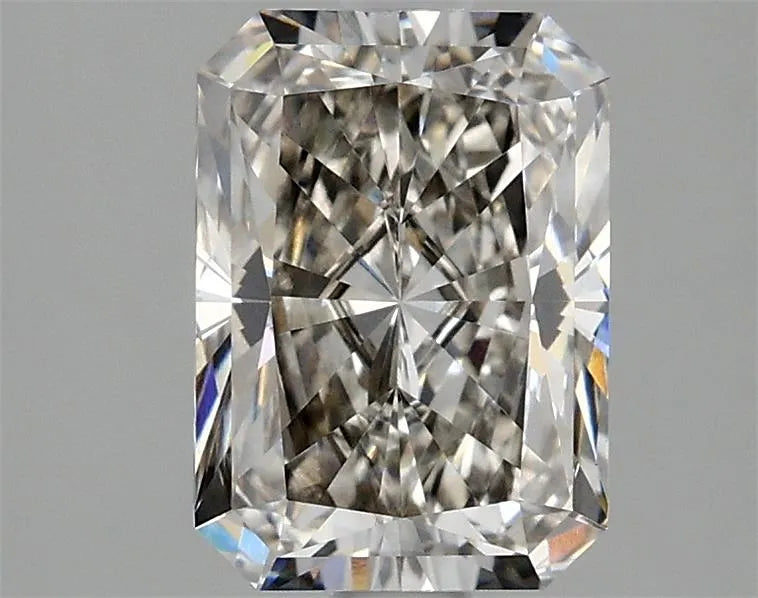 2.03ct Radiant Lab Grown Diamond (Colour H, Clarity VS1, IGI Certified)