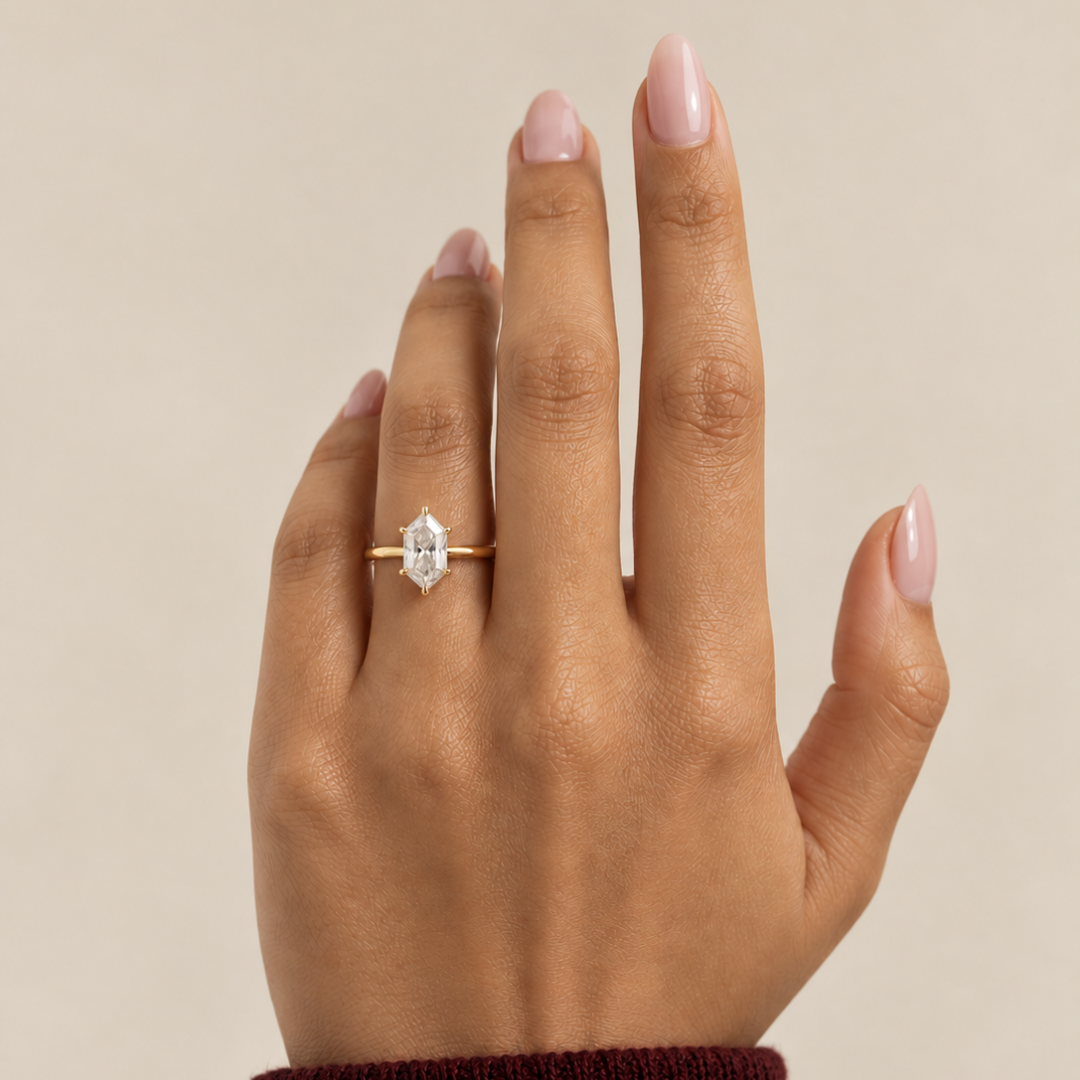 Hexagonal Diamond, High Profile Claw Prong