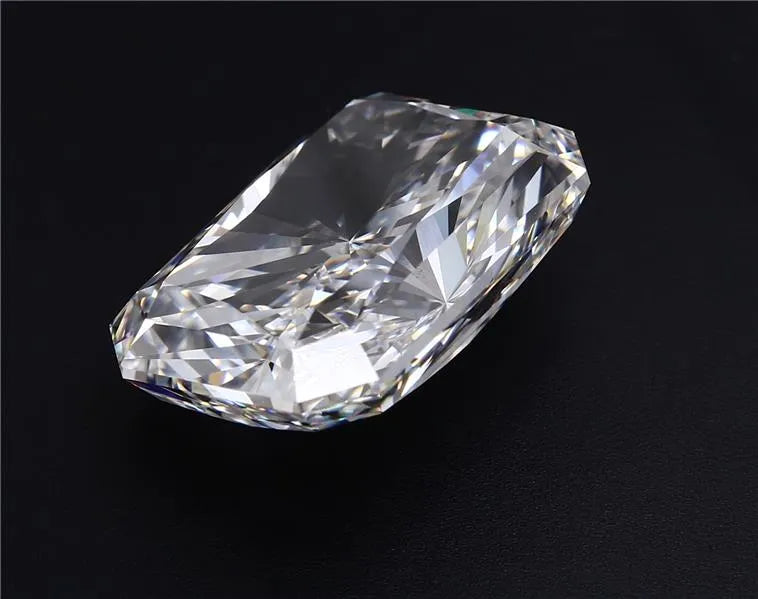 20.07ct Radiant Lab Grown Diamond (Colour F, Clarity VS1, IGI)